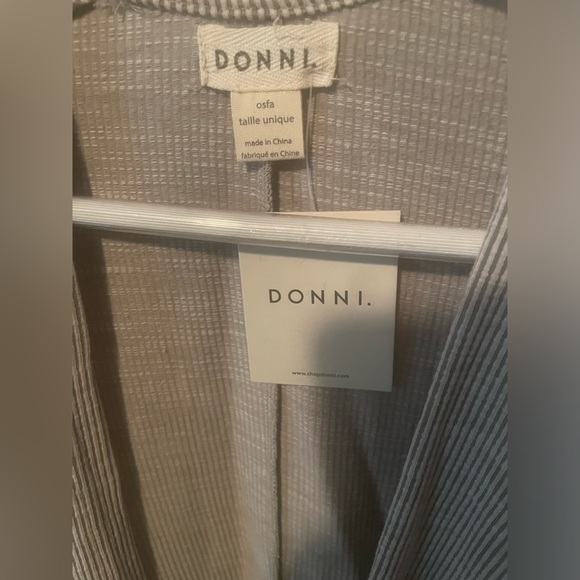 OSFA Size Tall - Gray open front sweater with pockets - Picture 2 of 4